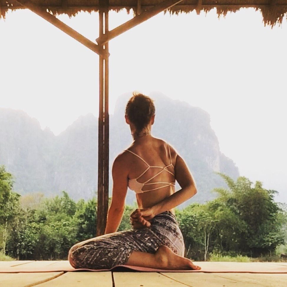 Vang Vieng / yogainvangvieng / Instagram