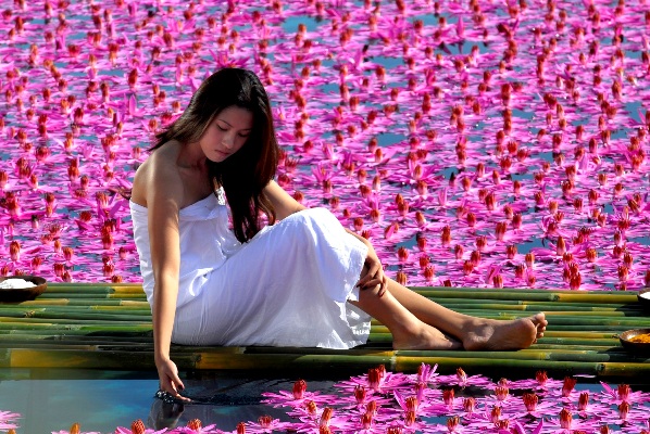 Spa session in Bali, Indonesia. Image courtesy of Indonesia Ministry of Tourism, used with permission.